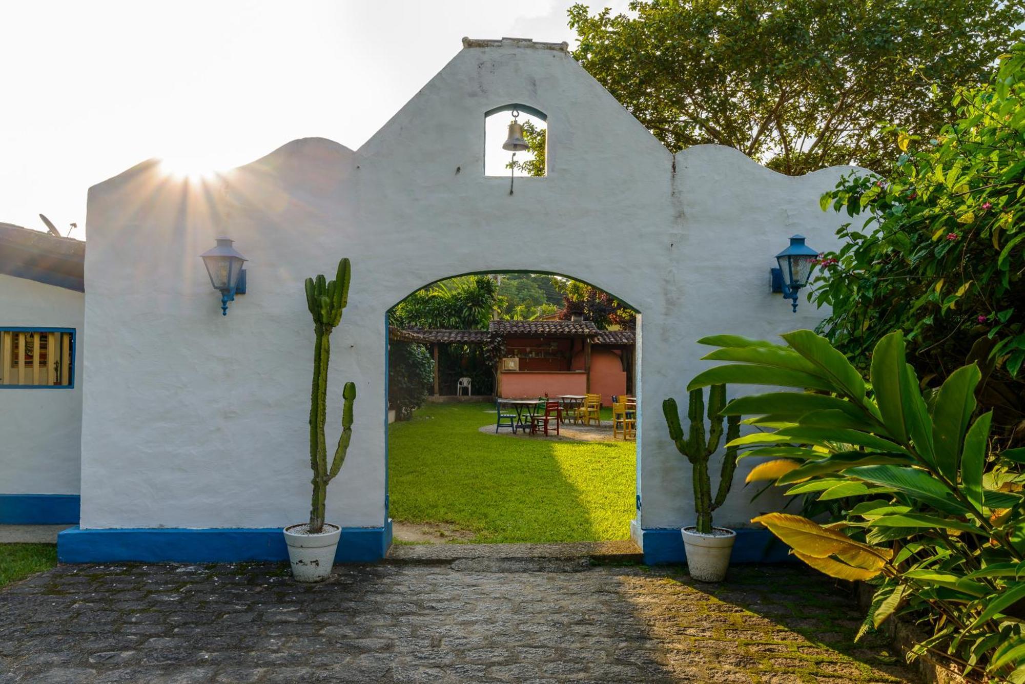 Velinn Pousada Bromelias Ilhabela Esterno foto