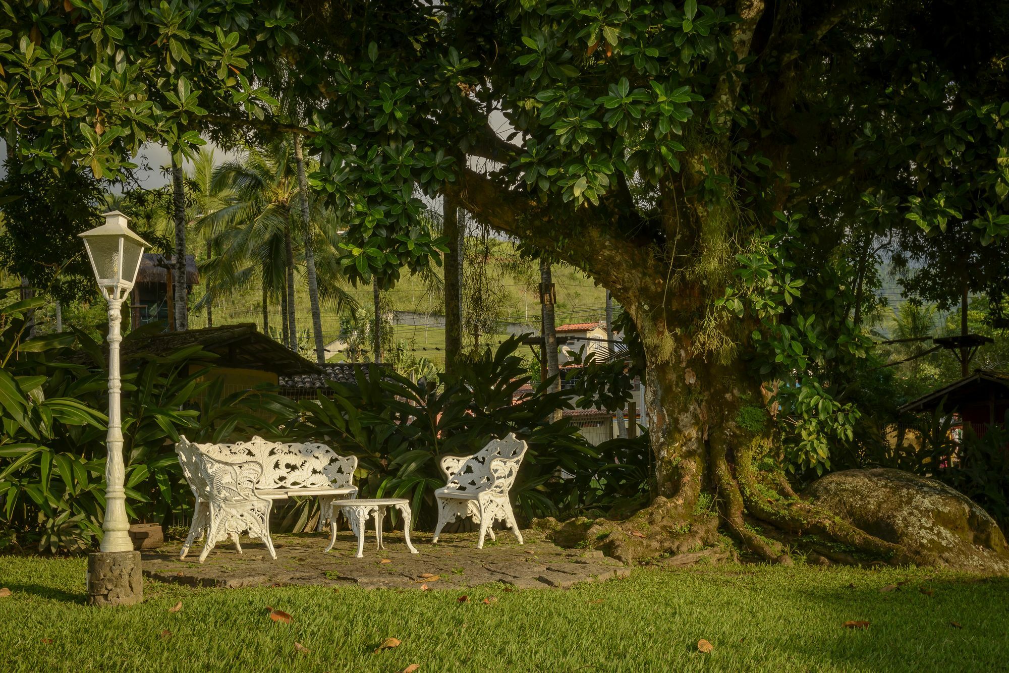 Velinn Pousada Bromelias Ilhabela Esterno foto